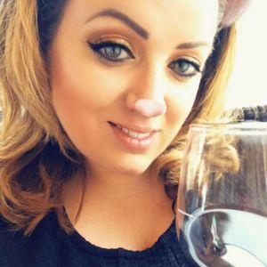 Meet your Posher, Tabatha